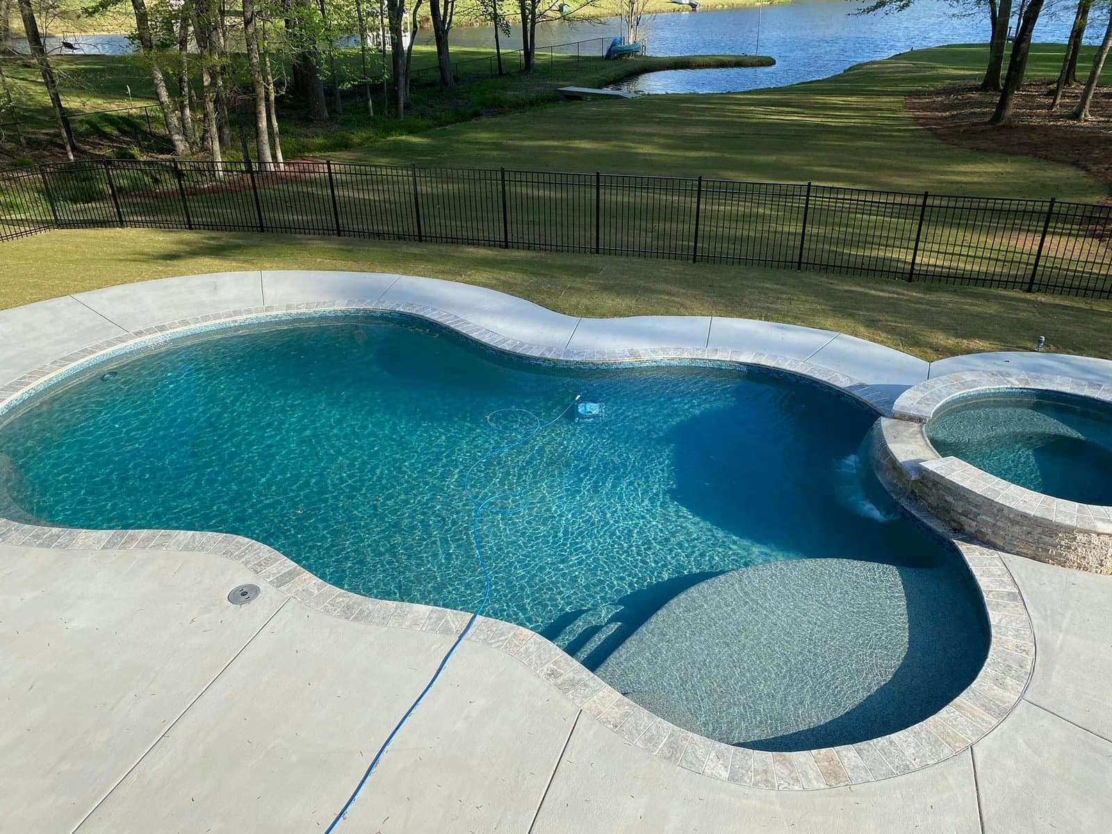A Whiten Pools swimming pool
